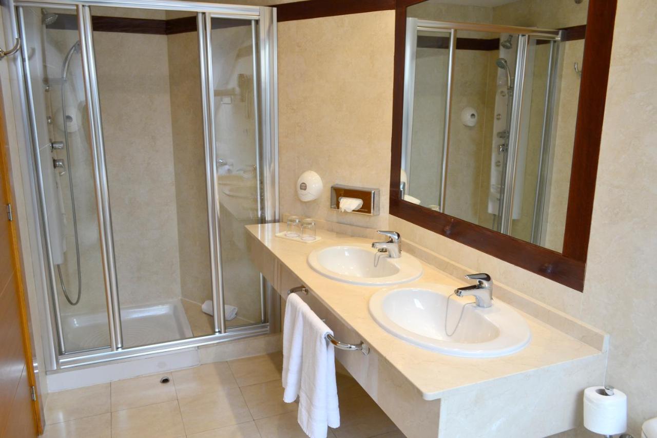 Hotel Alda Palacio Valdes Αβιλές Εξωτερικό φωτογραφία